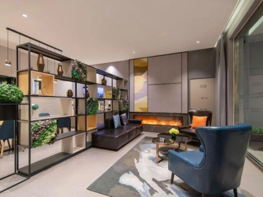 Home Inn UP Huayi Select Hotel (Dongying Yinzuo Mall Shengli Oilfield Central Hospital Branch)
