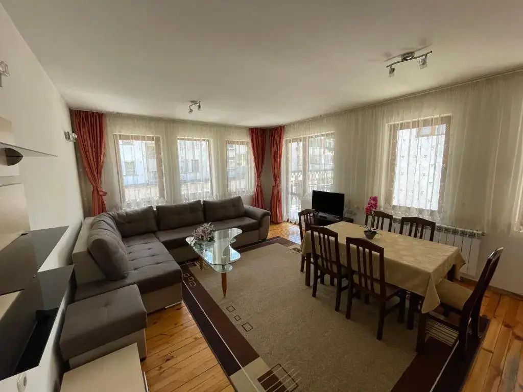 Guest Rooms Biju