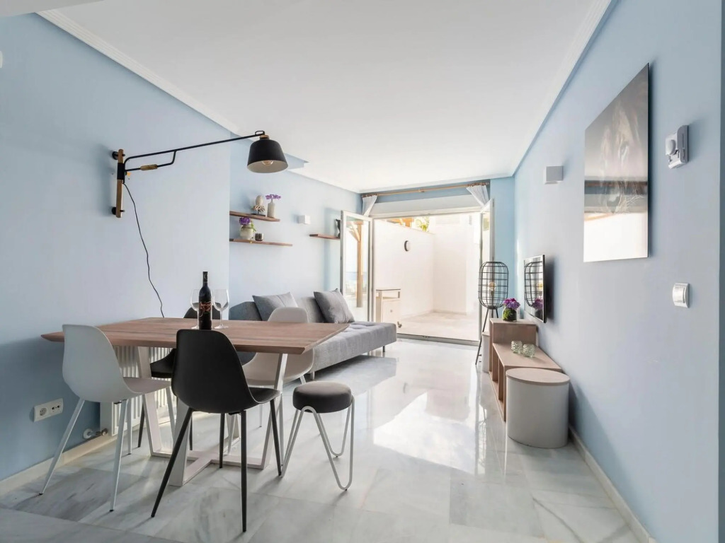 Luxury apartment with dishwasher and beautiful view
