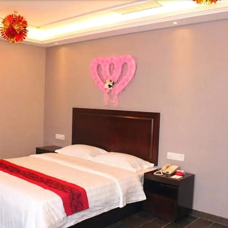 Shanhaiguan Fulinmen Hotel
