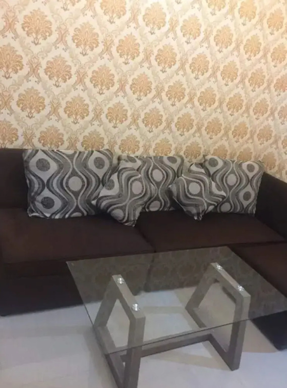 Shore Residences Near Moa