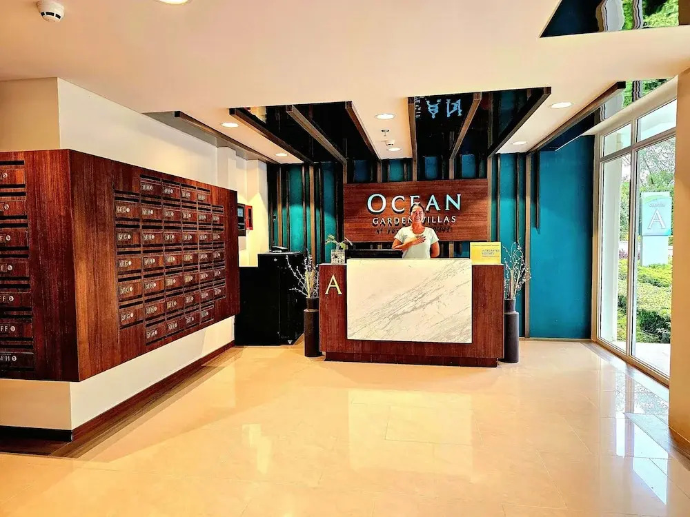Evelyn Azure Escapes Boracay Newcoast