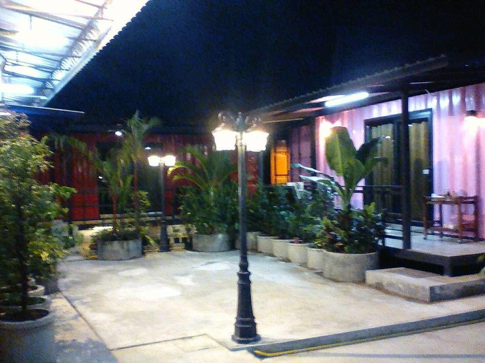 Oyo 1031 Amera Resort