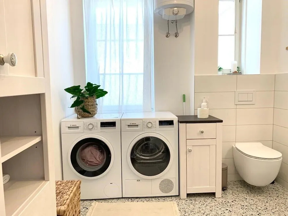 Historic Mexico Building Apartment