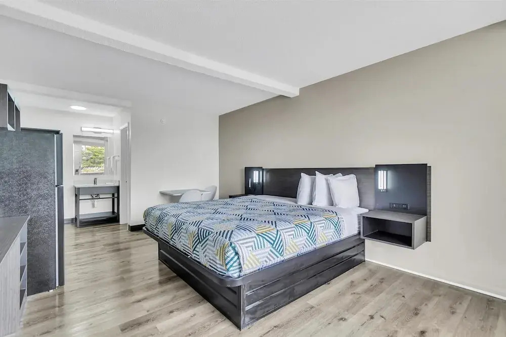 Studio 6 Extended Stay - Summerville, SC - Charleston