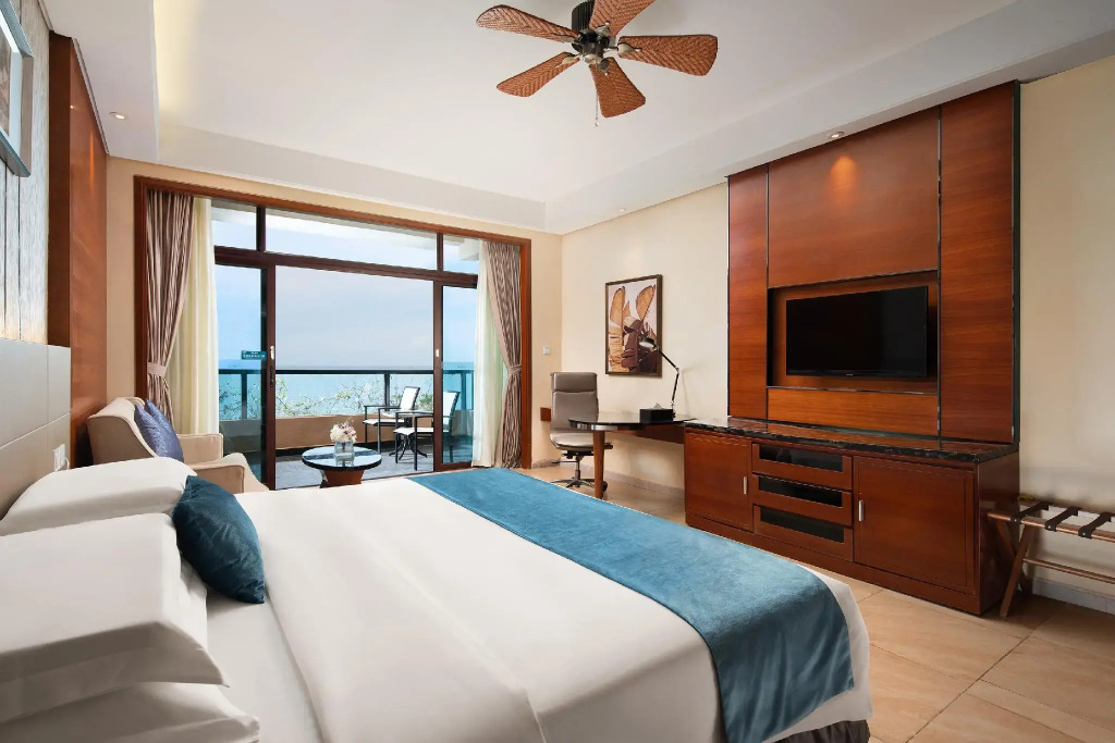 Country Garden Golden Beach Spring Hotel