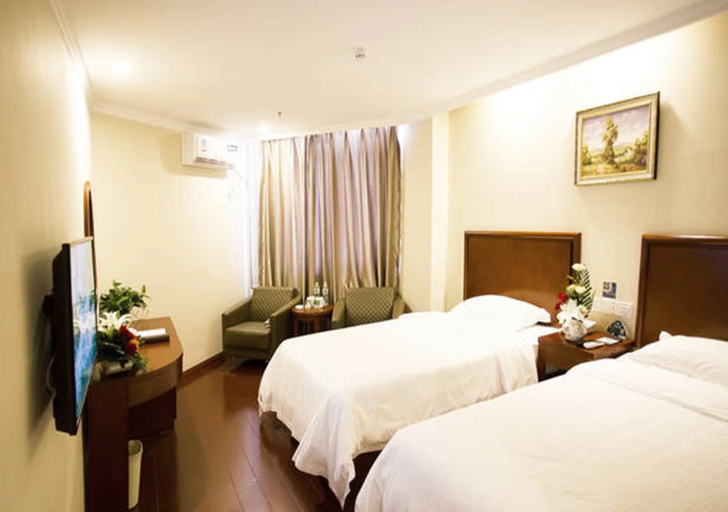 GreenTree Inn Zibo Zichuan District Flyover Business Hotel