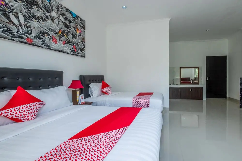 OYO 929 Uluwatu Suites