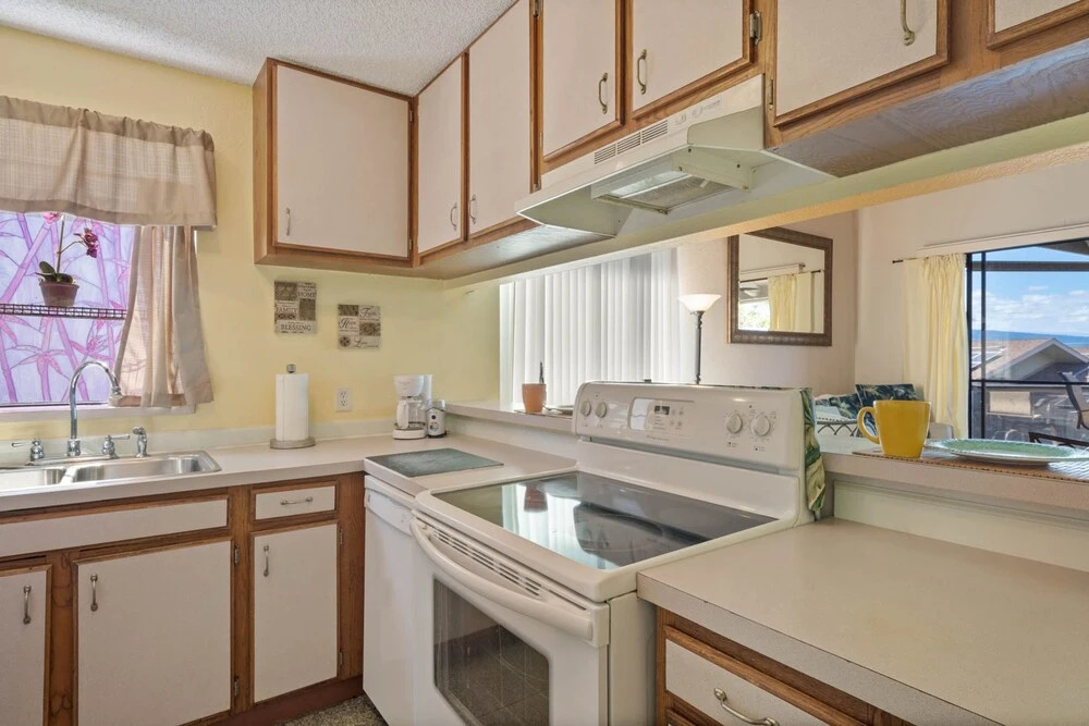 Big Island Kailua Bay Resort 1-306 by Coldwell Banker Island Vacations