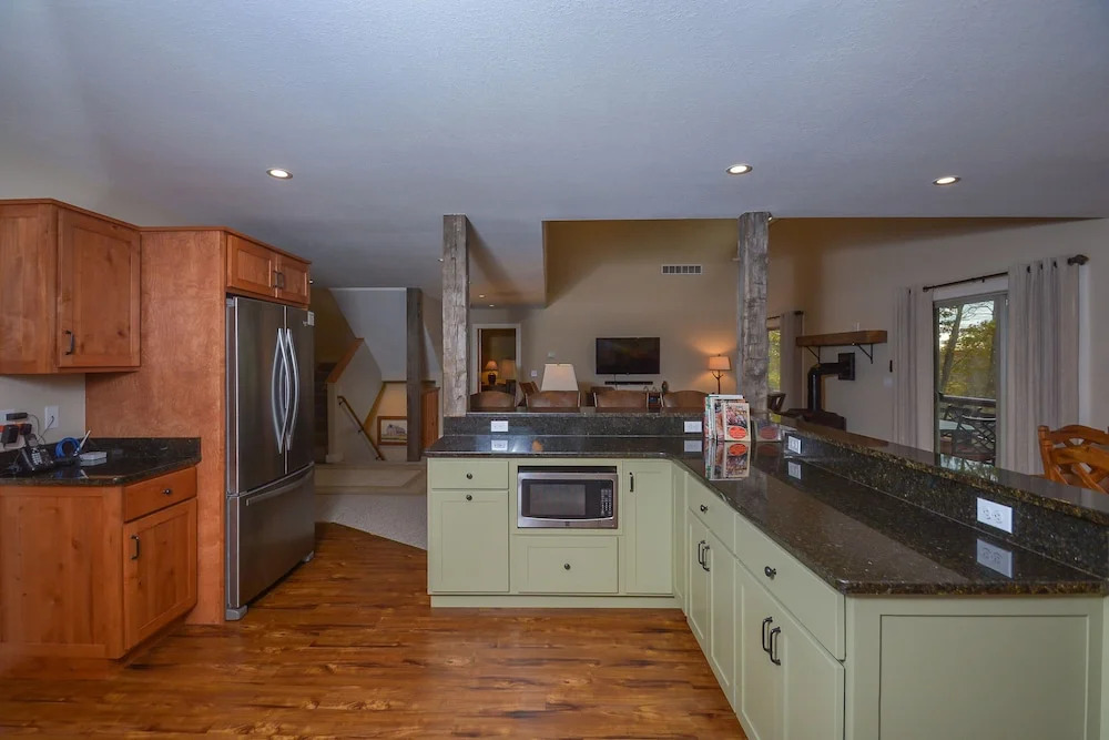 Barley Moon Retreat 5 Bedroom House