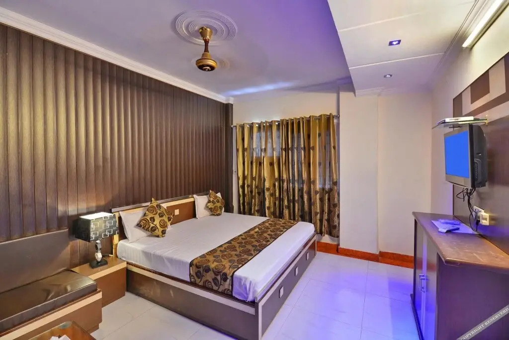 Hotel R S Residency