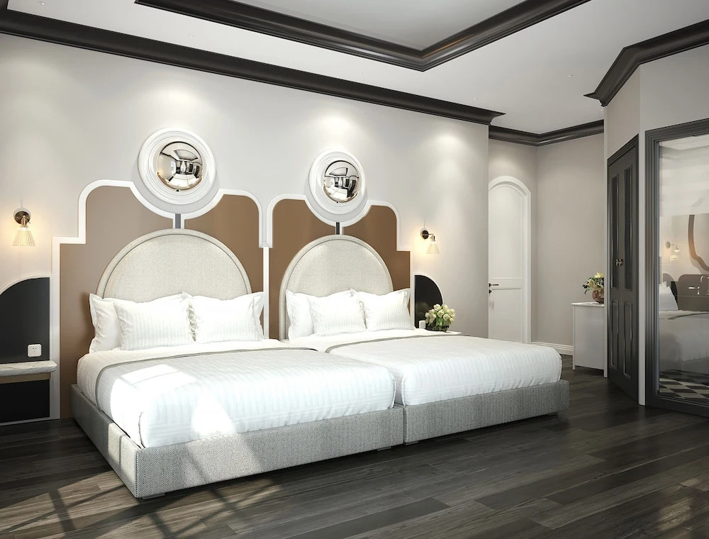 Le Bonheur Hotel