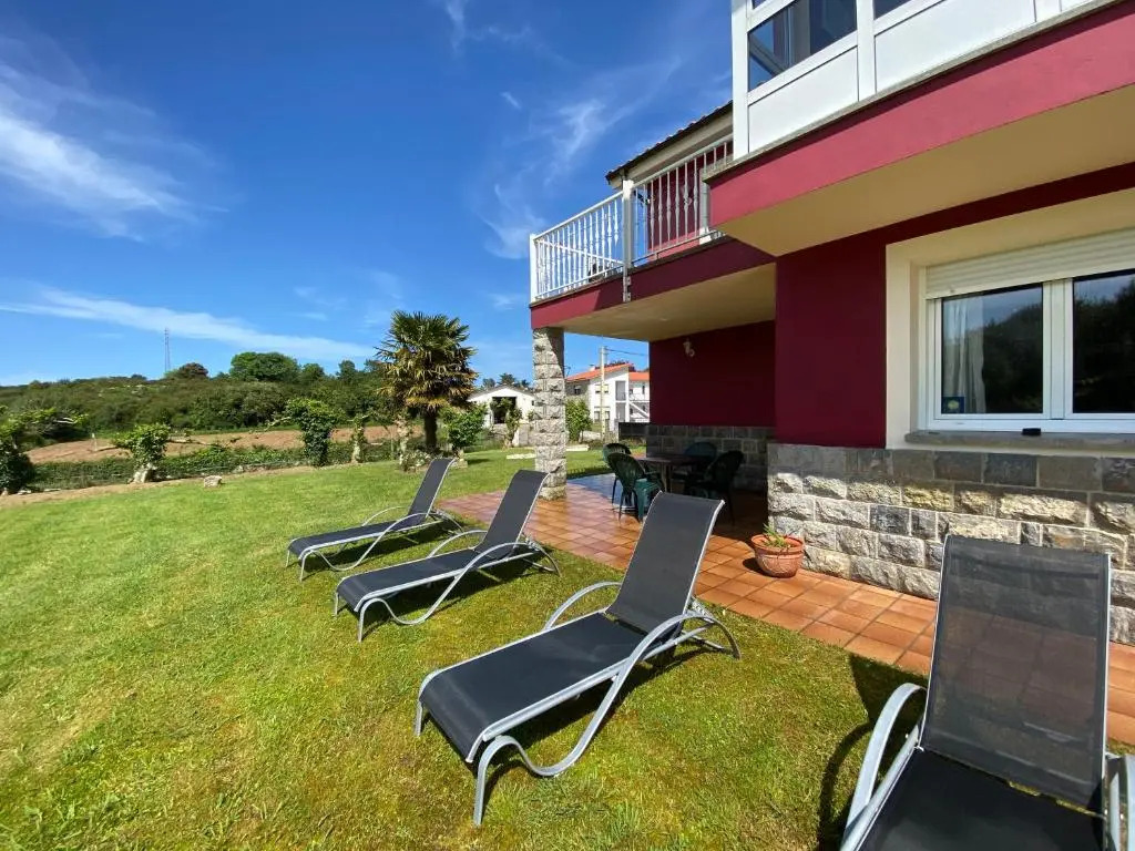 Apartamentos La Ardina
