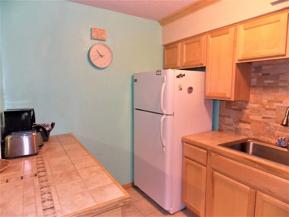 Seaside 2 Bedroom Apts