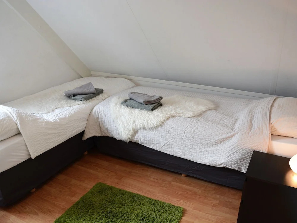 Comfy Holiday Home in Noordwijkerhout near Beach
