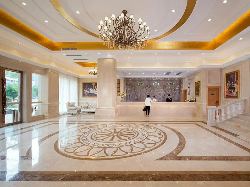 Vienna Hotel Guangdong Qingyuan Xincheng Beijiang