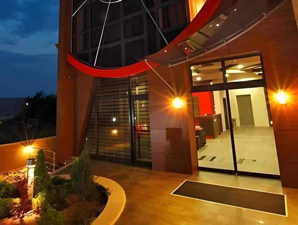 Family Hotel - Restaurant Ring