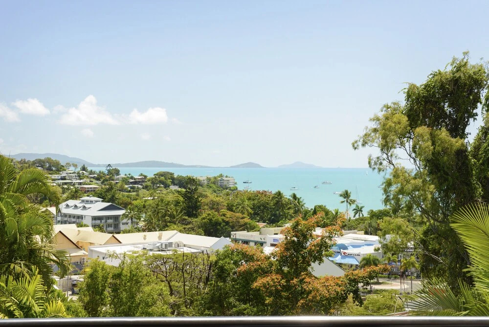Airlie Harbour Apartment - Airlie Beach