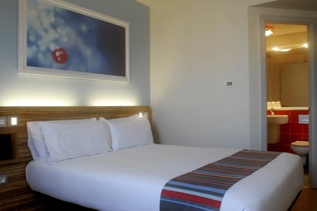 Travelodge Valencia Aeropuerto