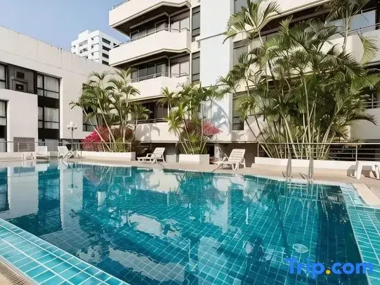 Cozy 1BR and Sofa Bed APT 5min walk Nana BTS 907
