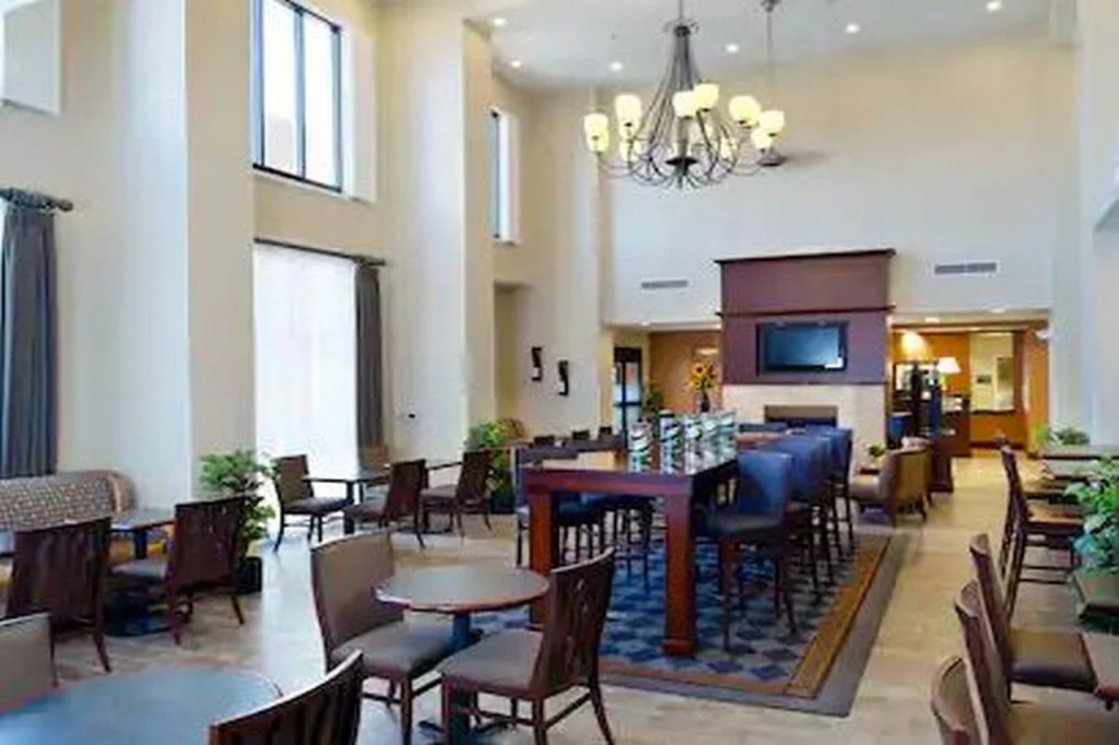 Hampton Inn & Suites Prescott Valley