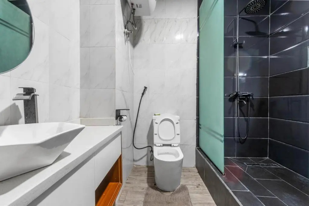 Luxury 3 bedroom waterfront apartment Lekki phase1