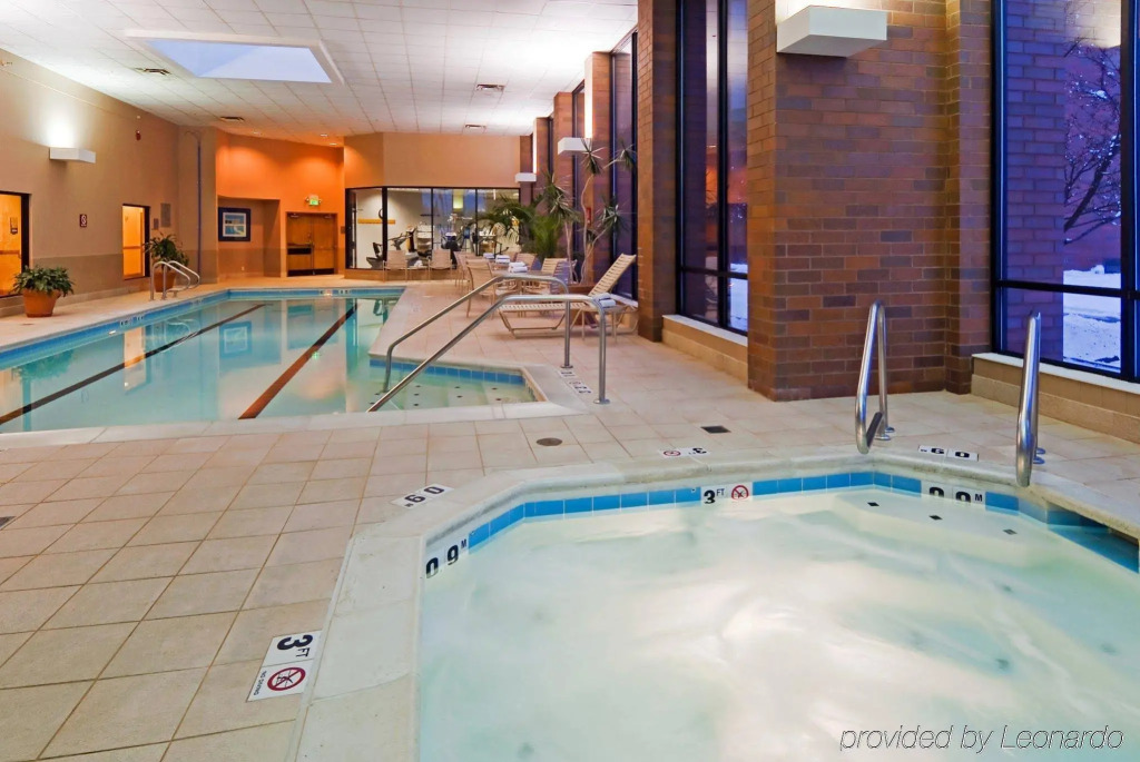 Holiday Inn Cincinnati Airport by IHG