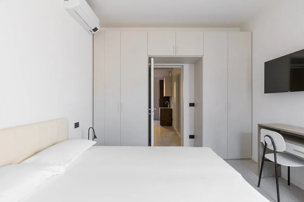 Capo di Lucca White Apartments by Wonderful Italy