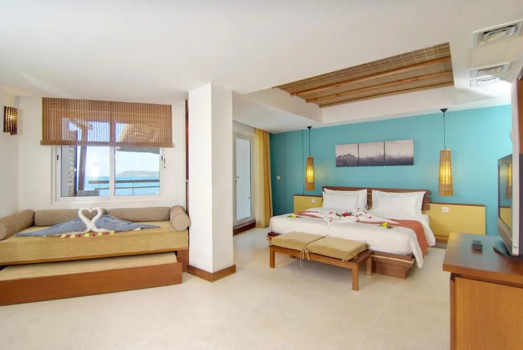 Laguna Beach Hotel & Spa