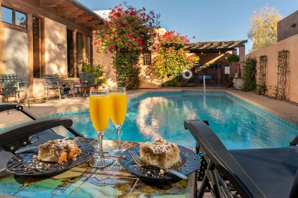Adobe Rose Inn