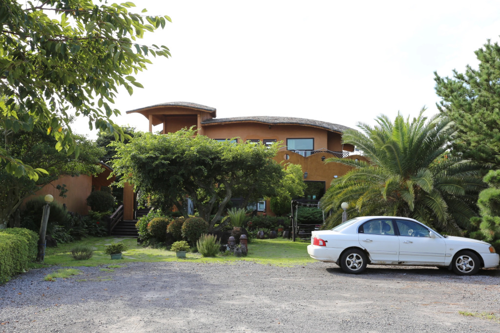 Gomangnan Dol Pension