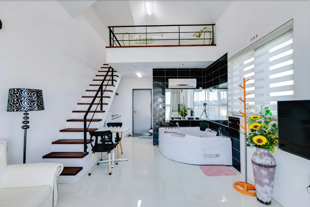 Gangneung Gyeongpo C&View Pension (Spa, Netflix Available)
