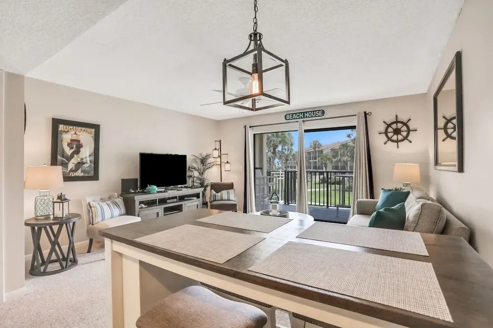 Ocean-view Condo With 2 Pools, Beach Access & Private Lanais