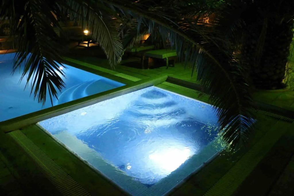 Petinaros Hotel