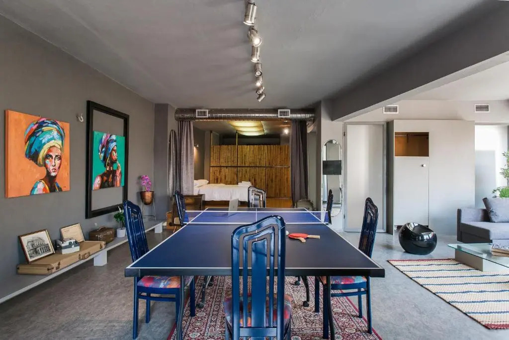 Artists’ favorite Spacious Loft near Acropolis!!