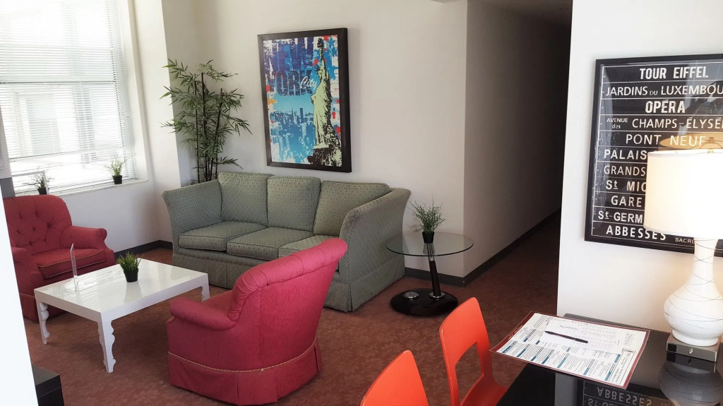 Pittsfield Apartments + Suites
