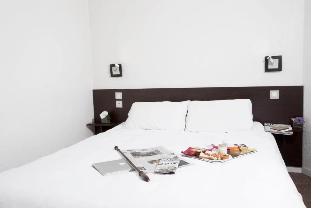 At Home Appart Hotel