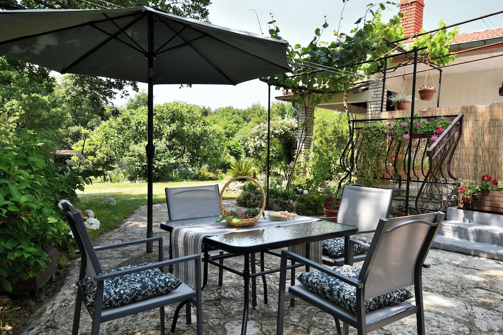 Apartment Lucija