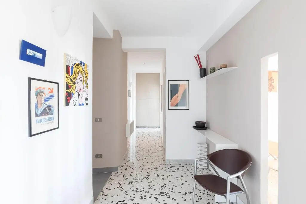 Amoretti Apartment, 6 persone, 3 camere, 2 bagni, balcone, Wi-Fi, Metro B Monti Tiburtini