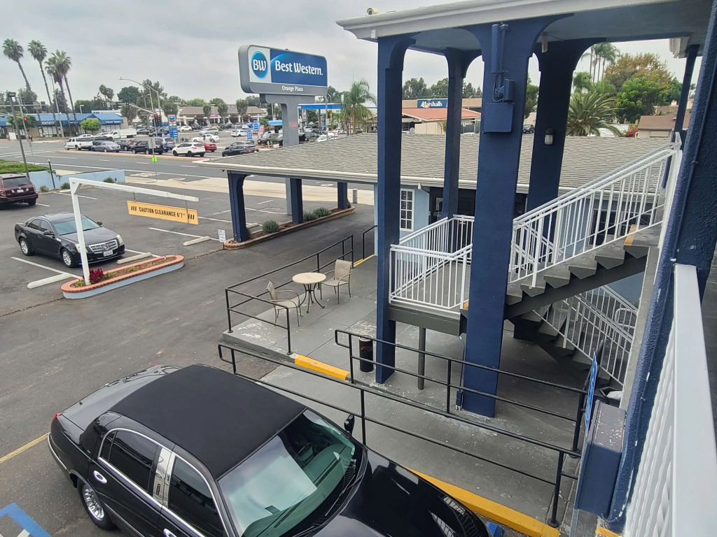 Best Western Orange Plaza