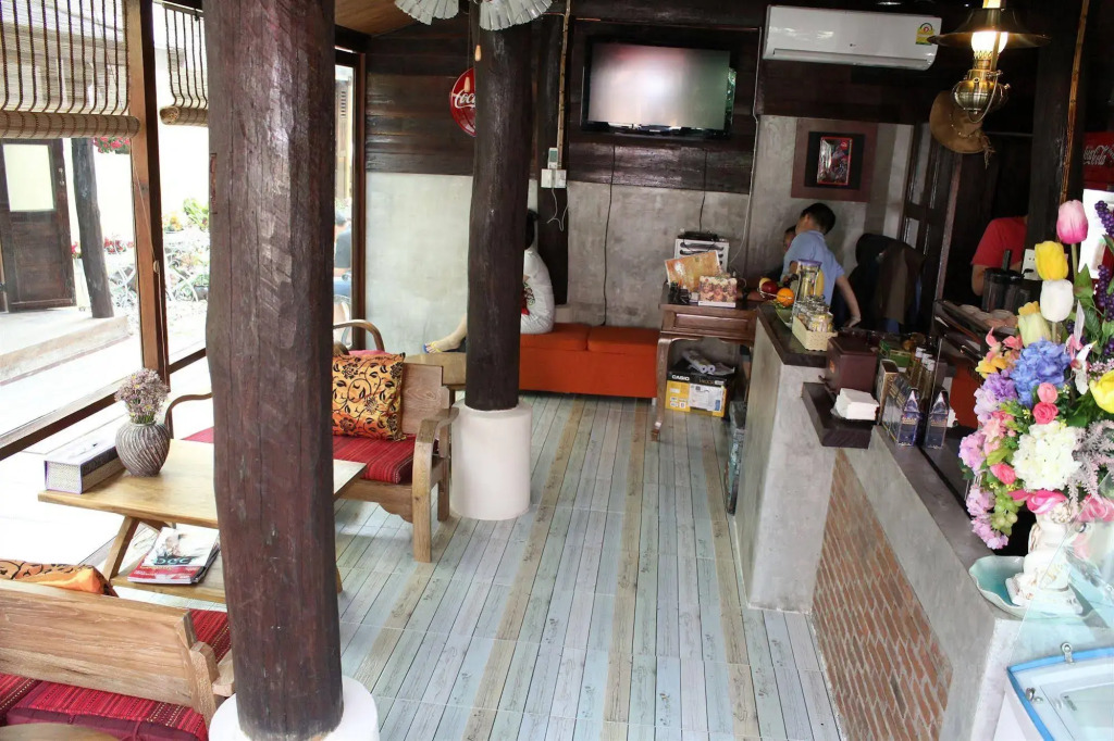 PJ House
