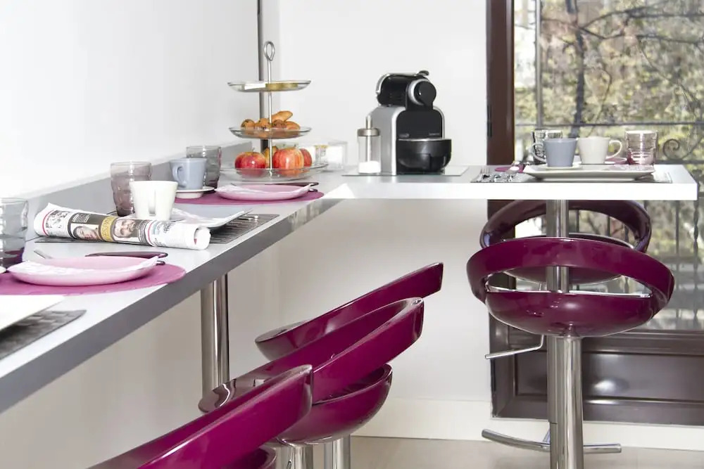8Rooms Madrid, smart self check-in rooms