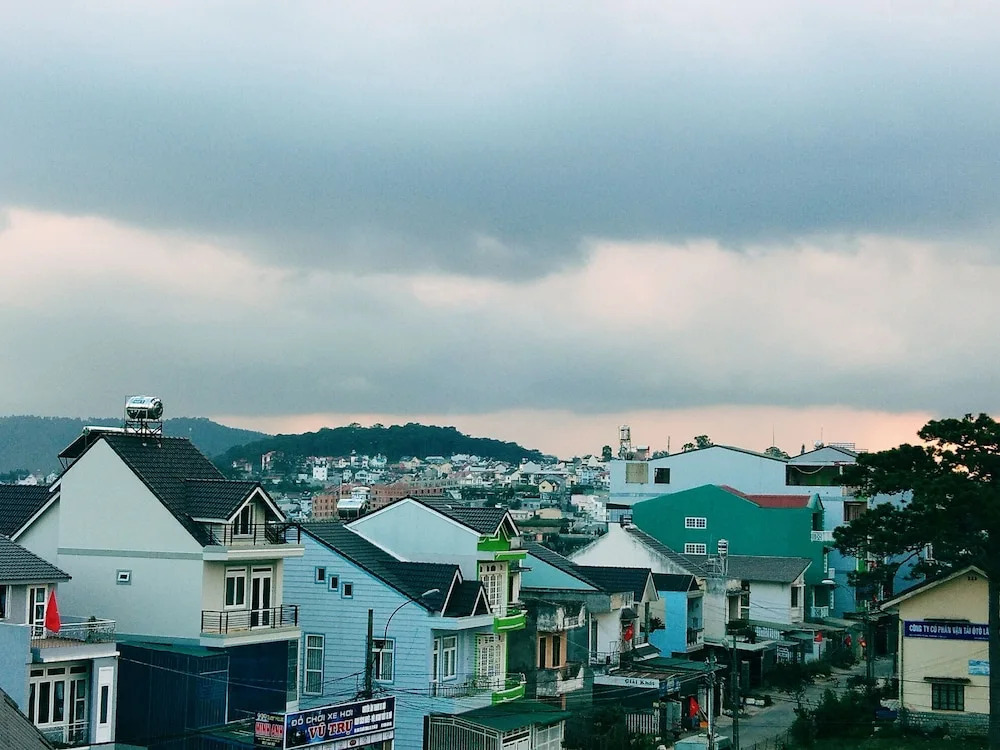 Nha Nghi Tung Lam