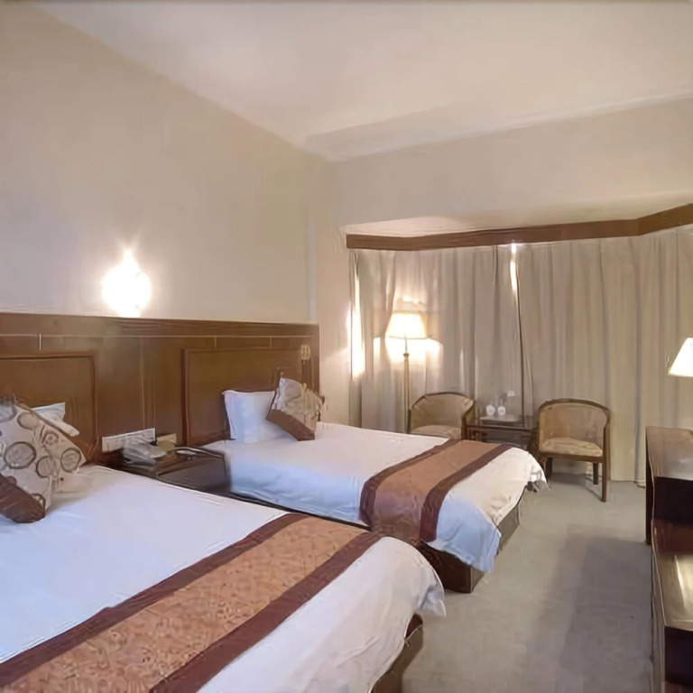 Xiong Zhen Hotel