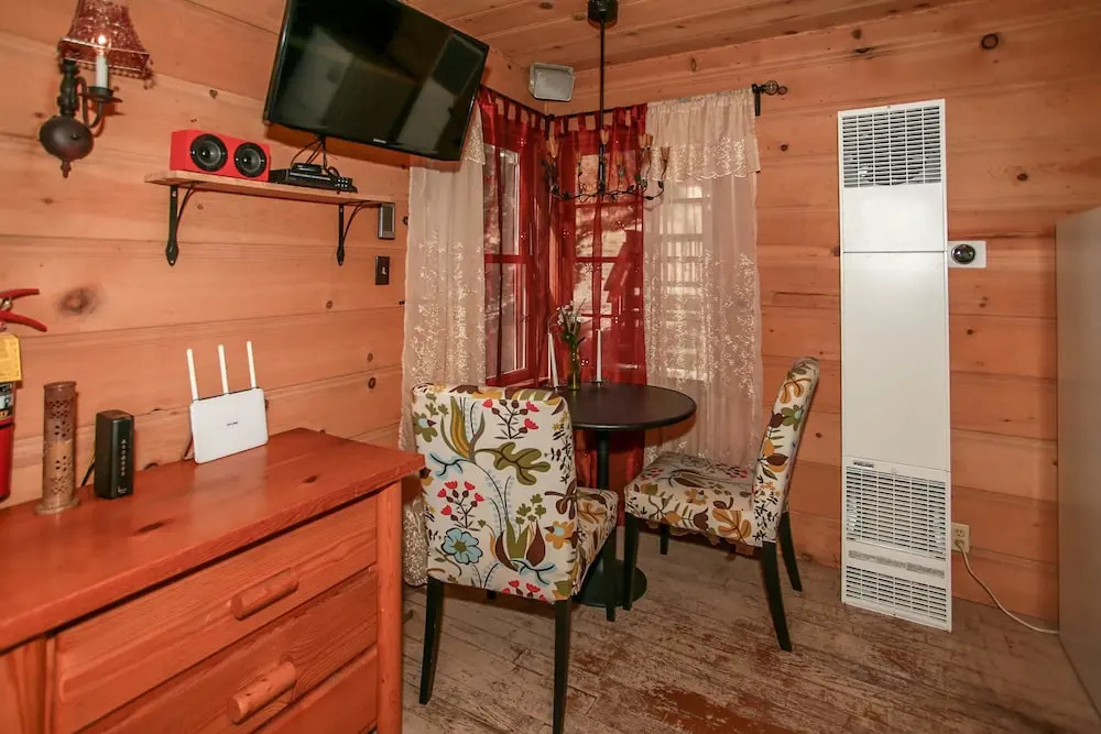 Serenity Slopes by Big Bear Cool Cabins