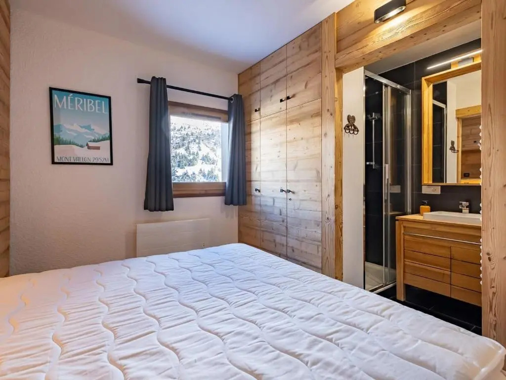Appartement Les Allues, 4 pièces, 8 personnes - FR-1-355-202