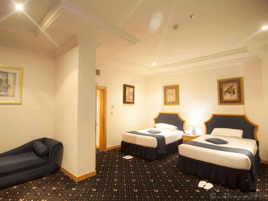 Grand Qatar Palace Hotel