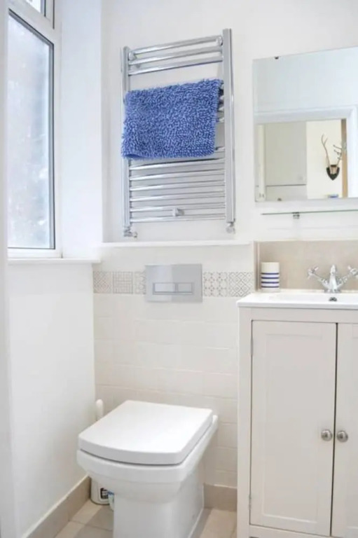 2 Bedroom Apartment With Terrace in Clapham