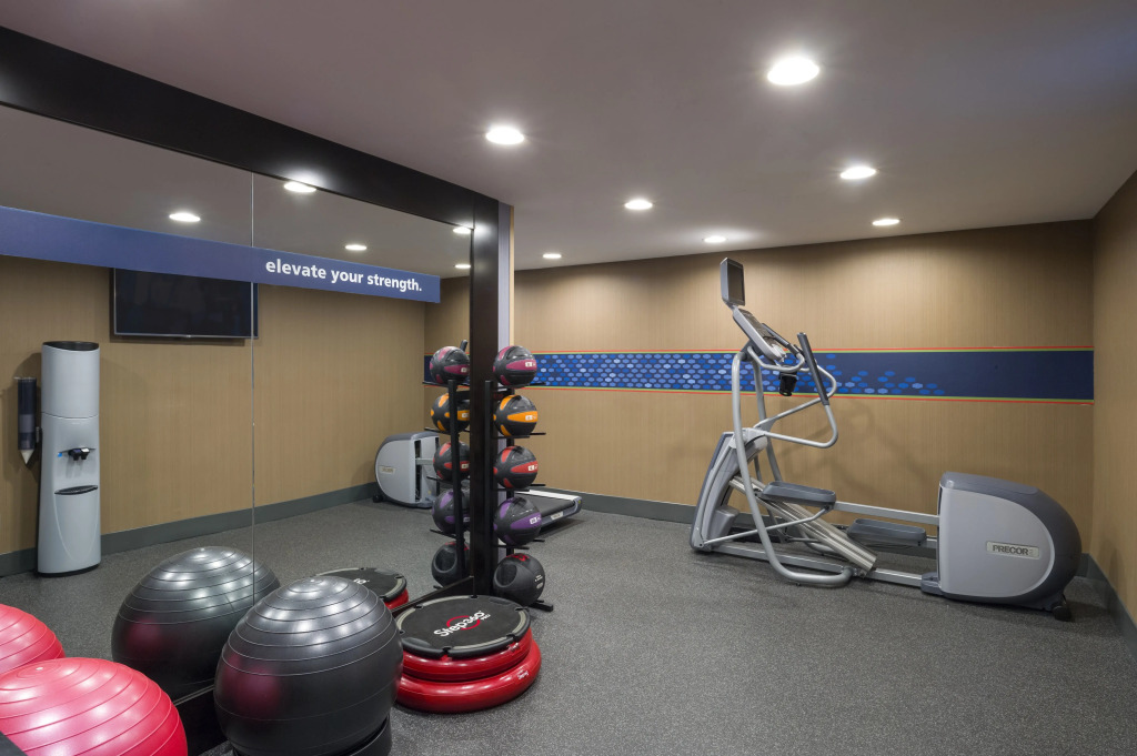 Hampton Inn Seaport Financial District