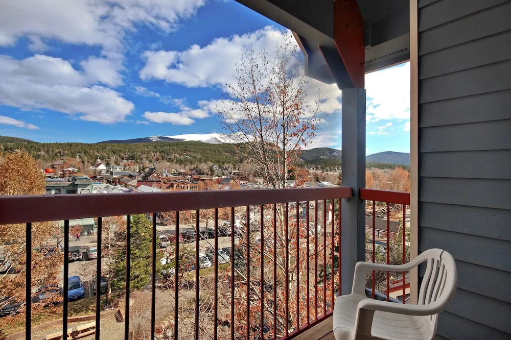 River Mnt Lodge E323F - 5 Br Condo
